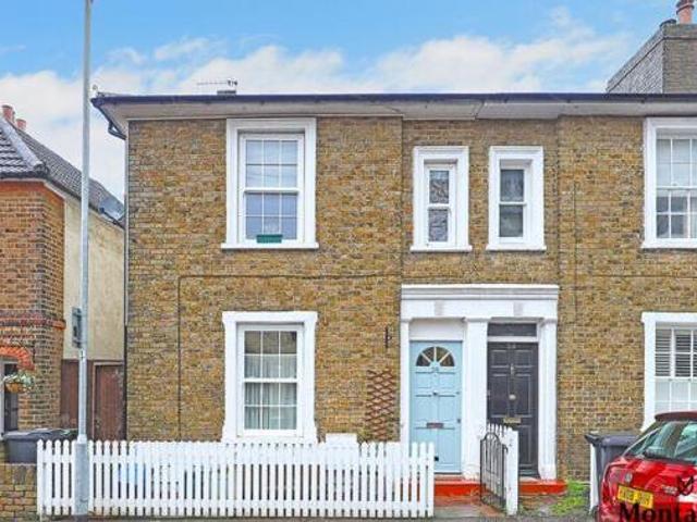 House for sale in Ivy Chimneys, Epping
