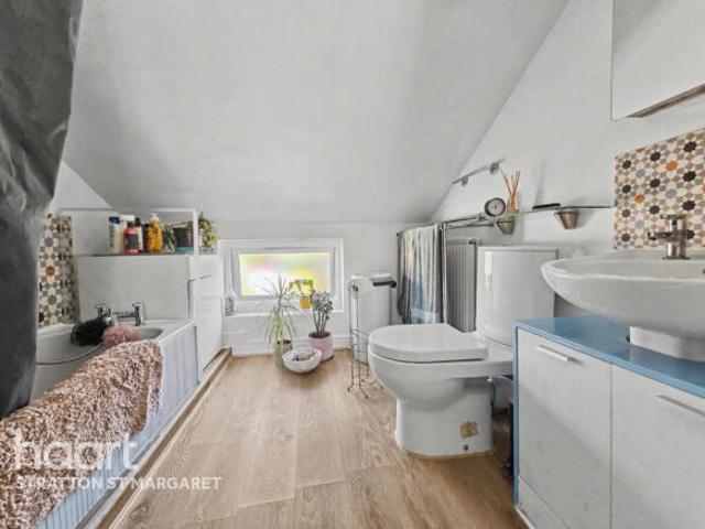 Cottage for sale in Rodbourne, Swindon