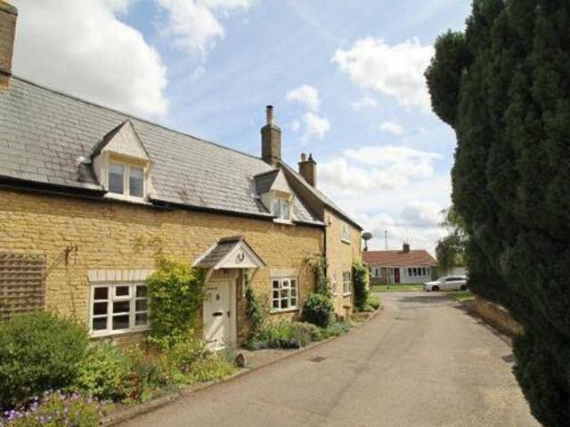 House for sale in Peterborough, Cambridgeshire and Peterborough