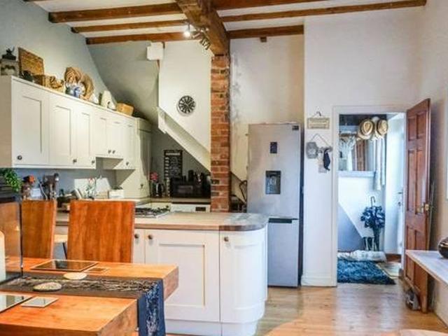 House for sale in East Midlands