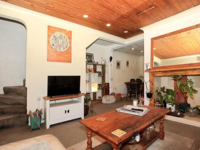 Cottage for sale in Hampton Green, Cambridgeshire