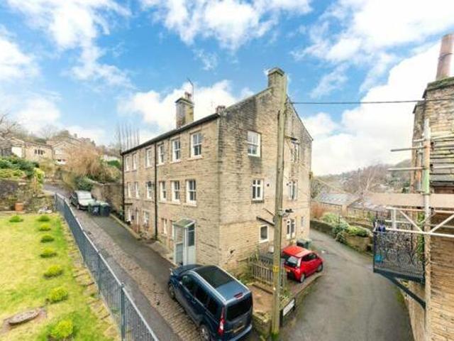House for sale in Holme Valley, Holmfirth