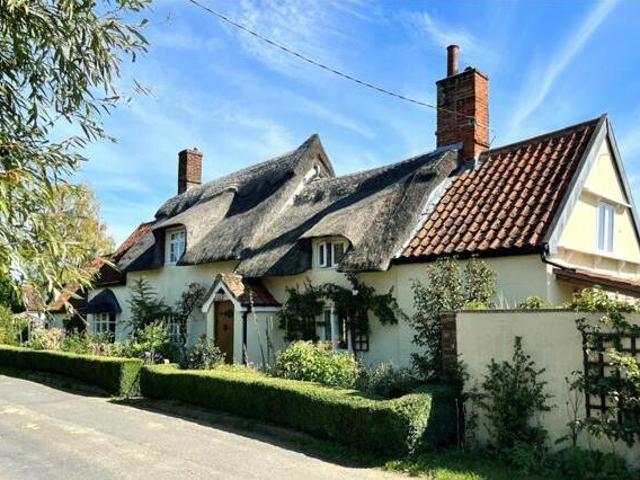 House for sale in Key Street, Suffolk