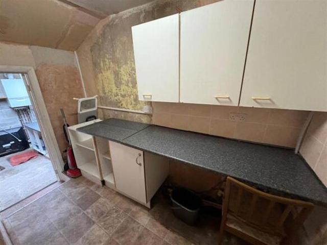 Cottage for sale in Queensbury, West Yorkshire