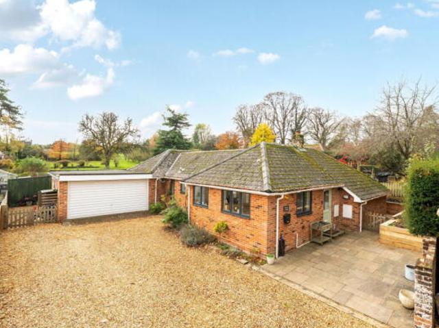 Cottage for sale