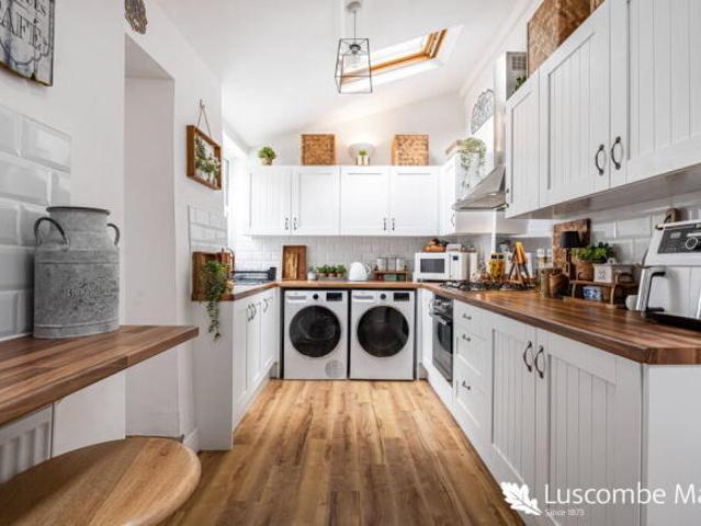 Cottage for sale in Colebrook Village, Mount Wise