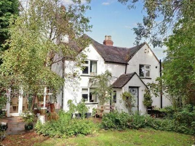 House for sale in Lyons, Greater London