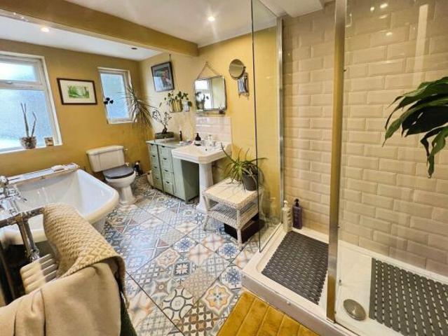 Cottage for sale in Sharples, Bolton