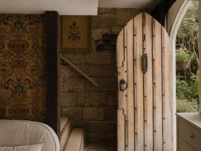 Cottage for sale in Midway, Kent