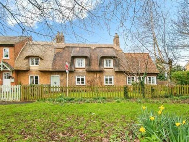 House for sale in Hampton Green, Cambridgeshire