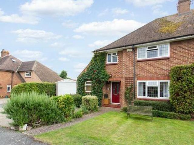 House for sale in Oad Street, Kent