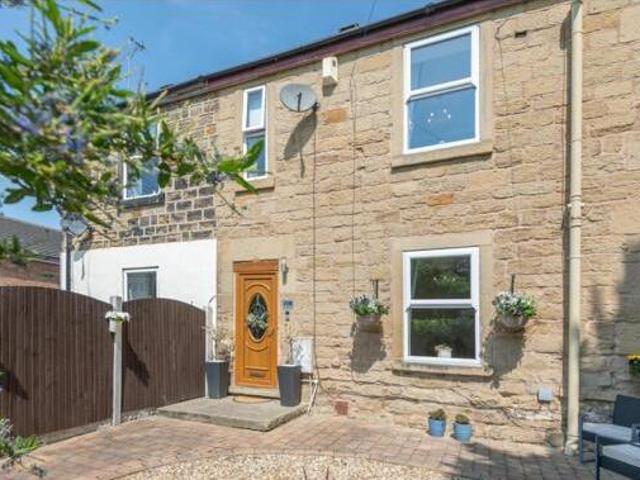 House for sale in Pontefract, West Yorkshire