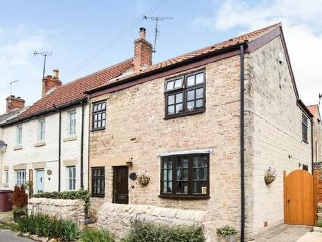 House for sale in Derbyshire Dales, East Midlands