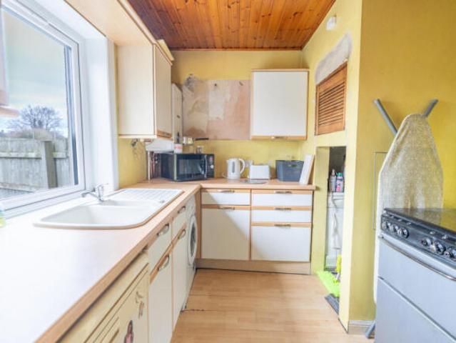 Cottage for sale in Blantyre, Scotland