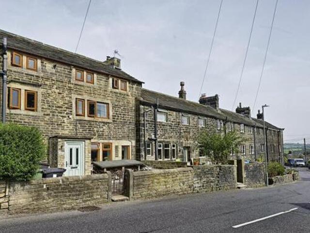 House for sale in Holmfirth, West Yorkshire