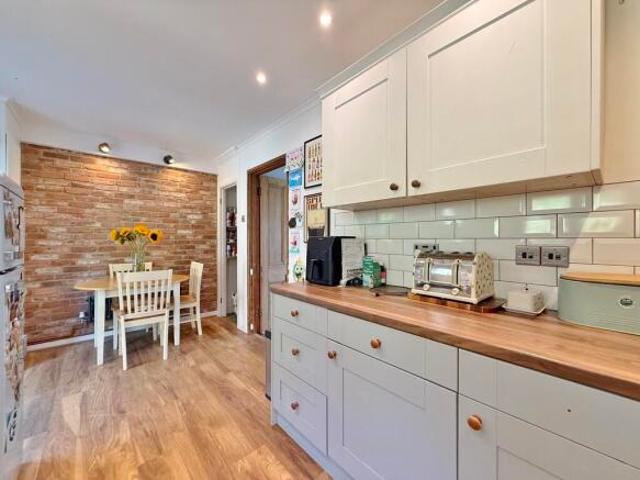 Cottage for sale in Cosham, City Of Portsmouth