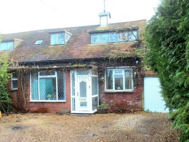 House for sale in Lyons, Greater London