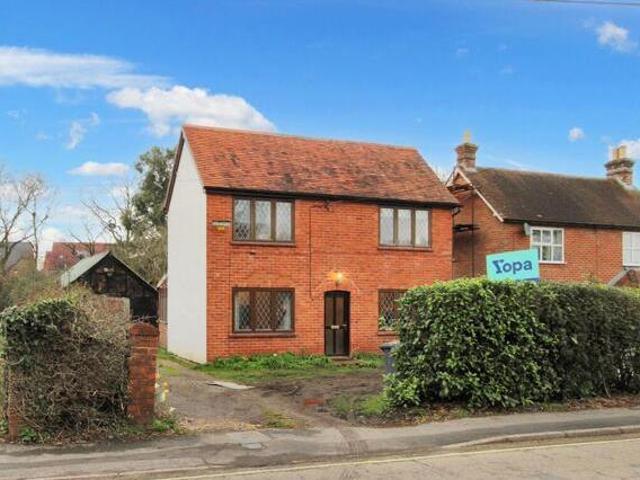 House for sale in Tadley, Priest Down