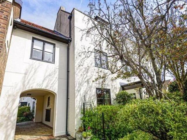 House for sale in City of London, Greater London