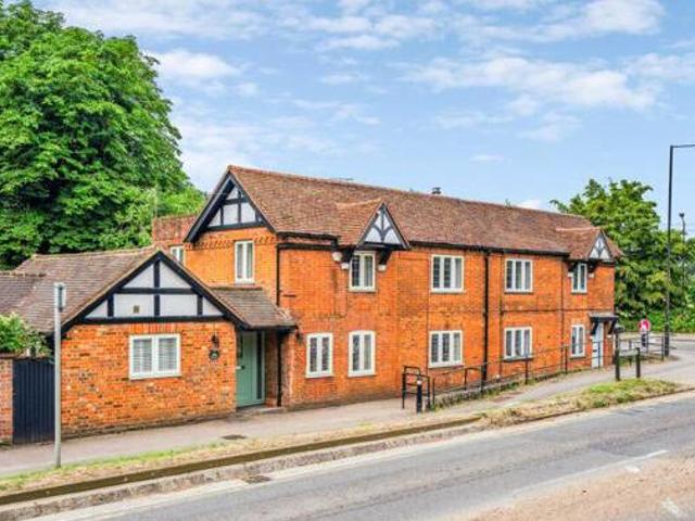 House for sale in Slough