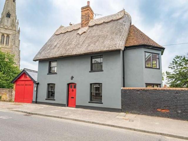 Cottage for rent in Duton Hill, Essex