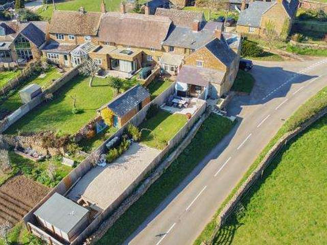 Cottage for sale in Barford St John, Cherwell