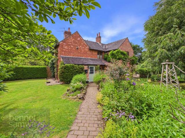 Cottage for sale in Froggatt, East Midlands