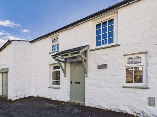Cottage for sale in Sandside, Beetham