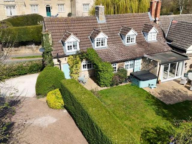 Cottage for sale in Empingham, Rutland