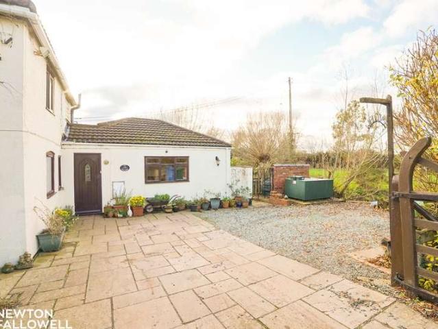 Cottage for sale in Alverton, East Midlands