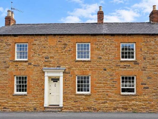 Cottage for sale in Bugbrooke
