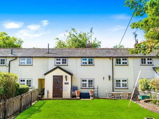 Cottage for sale in Chipping Hill, Essex