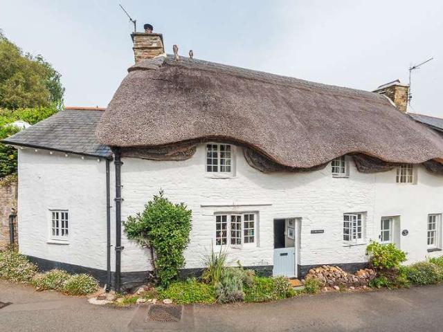 Cottage for sale in Strode, Devon