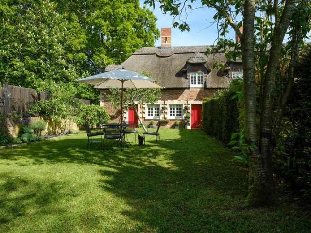 Cottage for sale in Saxby, Brentingby