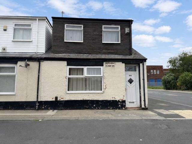 Cottage for sale in Pallion, Tyne And Wear