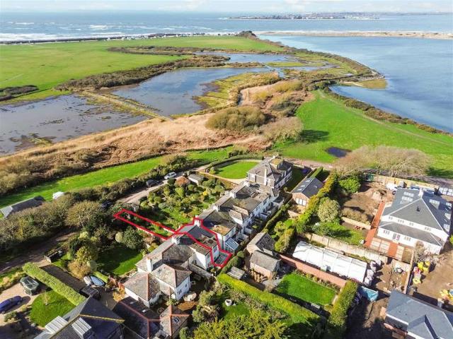 Cottage for sale in Littlecote, West Sussex