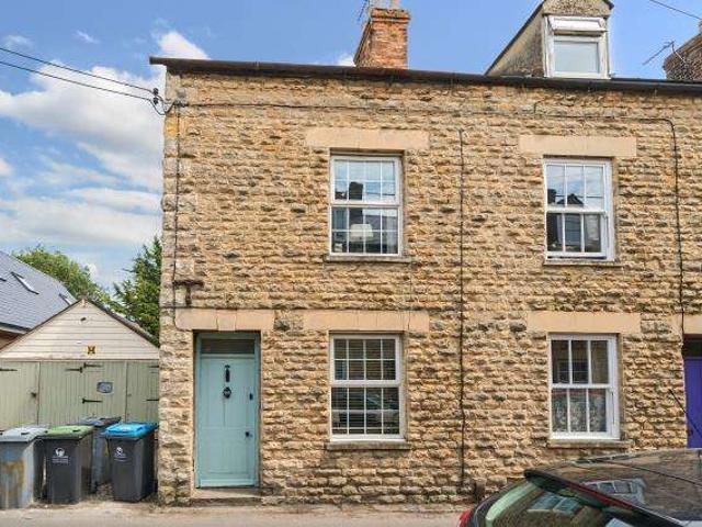 Cottage for sale in Black Bourton, Oxfordshire