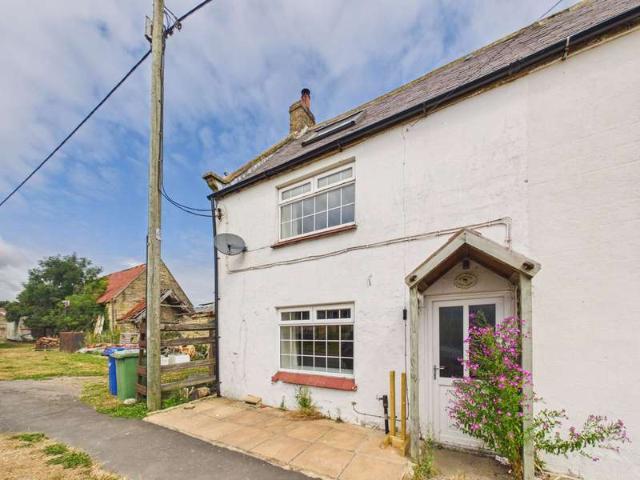 Cottage for sale in Ruswarp, North Yorkshire