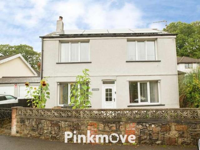 Cottage for sale in Victoria Village, Abersychan