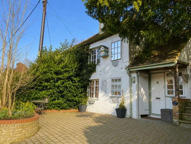Cottage for sale in Hart, Hampshire