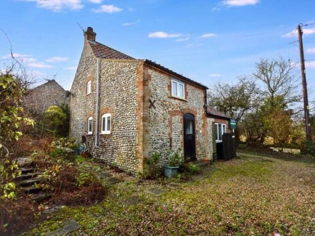 Cottage for sale in Comers, Norfolk