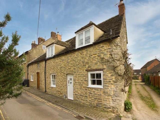 Cottage for sale in Malmesbury, Wiltshire