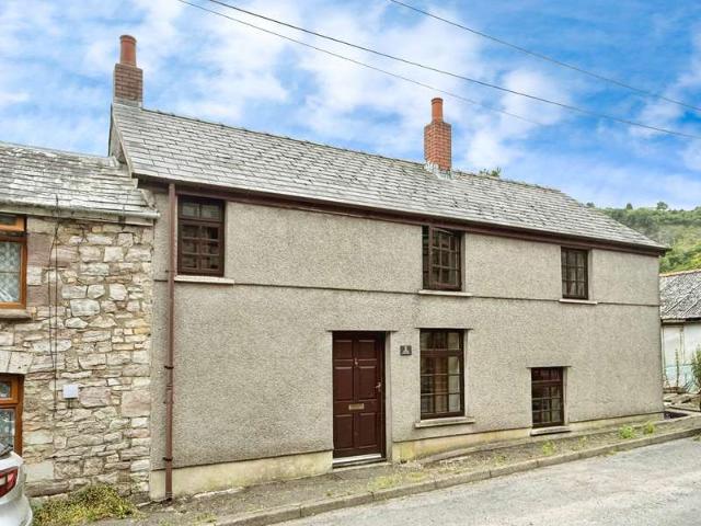 Cottage for sale in Blackrock, Llanelly Hill