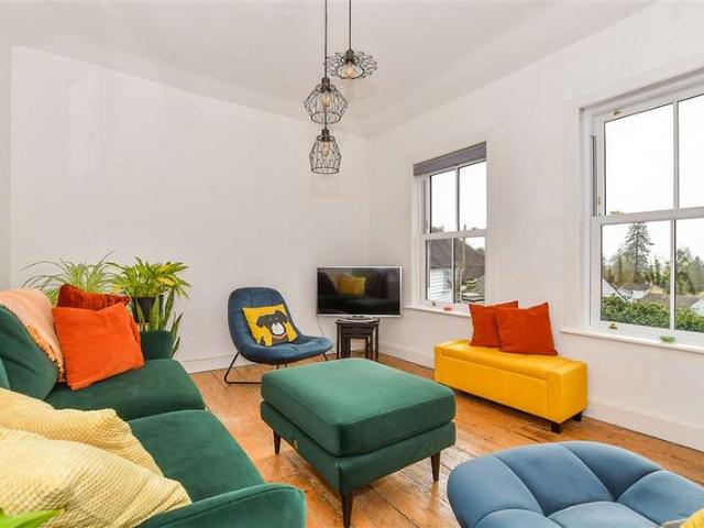 Cottage for sale in Midway, Kent