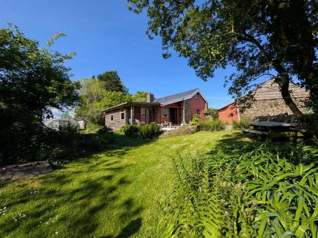 Cottage for sale in Llangain, Wales