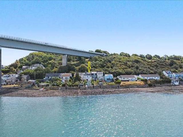 Cottage for sale in Pembroke Dock, Wales