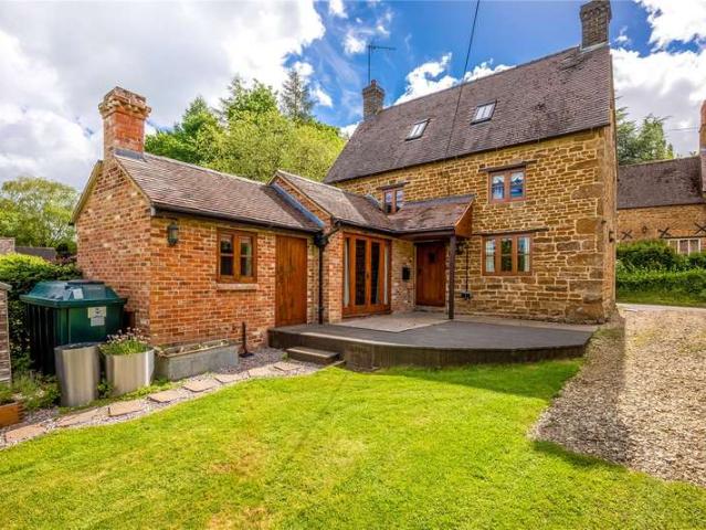 Cottage for sale in Cropredy, Evershot
