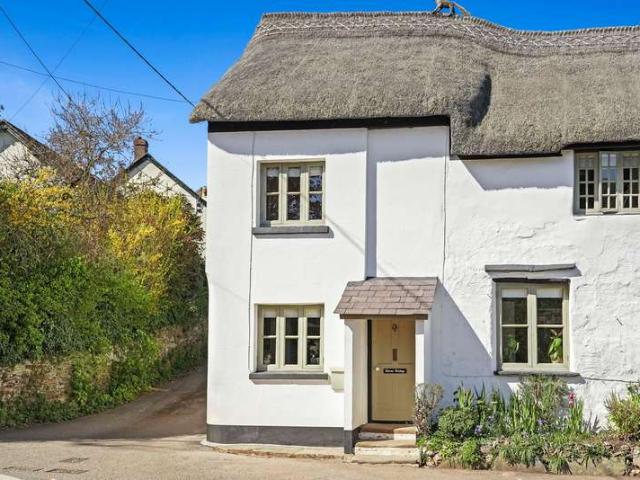 Cottage for sale in Strode, Devon