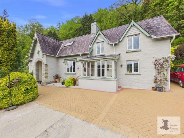 Cottage for sale in Wales