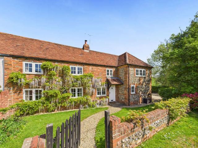 Cottage for sale in Lane End, Buckinghamshire